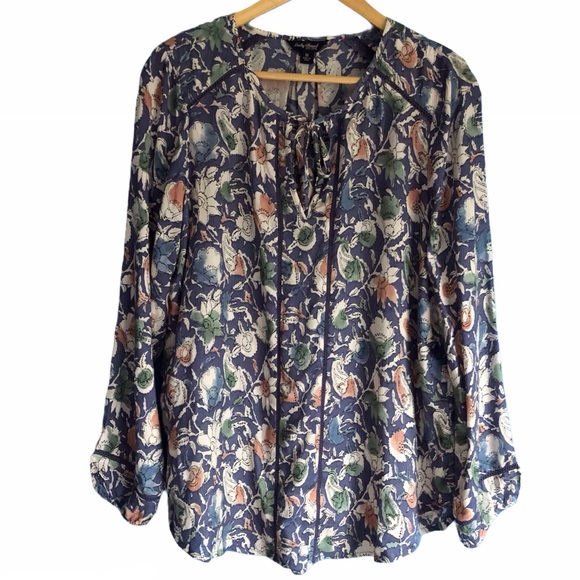 LUCKY Brand Floral Top Blouse Blue M EUC - Picture 14 of 14